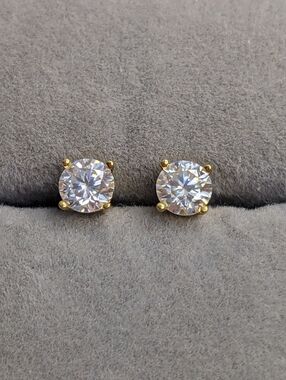 Diamond D Color VVS1 Gold Plated Sterling Silver Earrings Premium New 0.98 CTW
